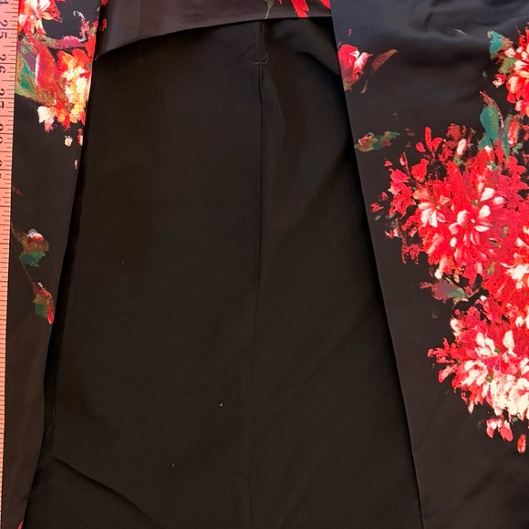 NWT Black Halo EVE Strapless Black and Roses Dress SZ 10 Womans High-Low Holiday - Picture 13 of 17